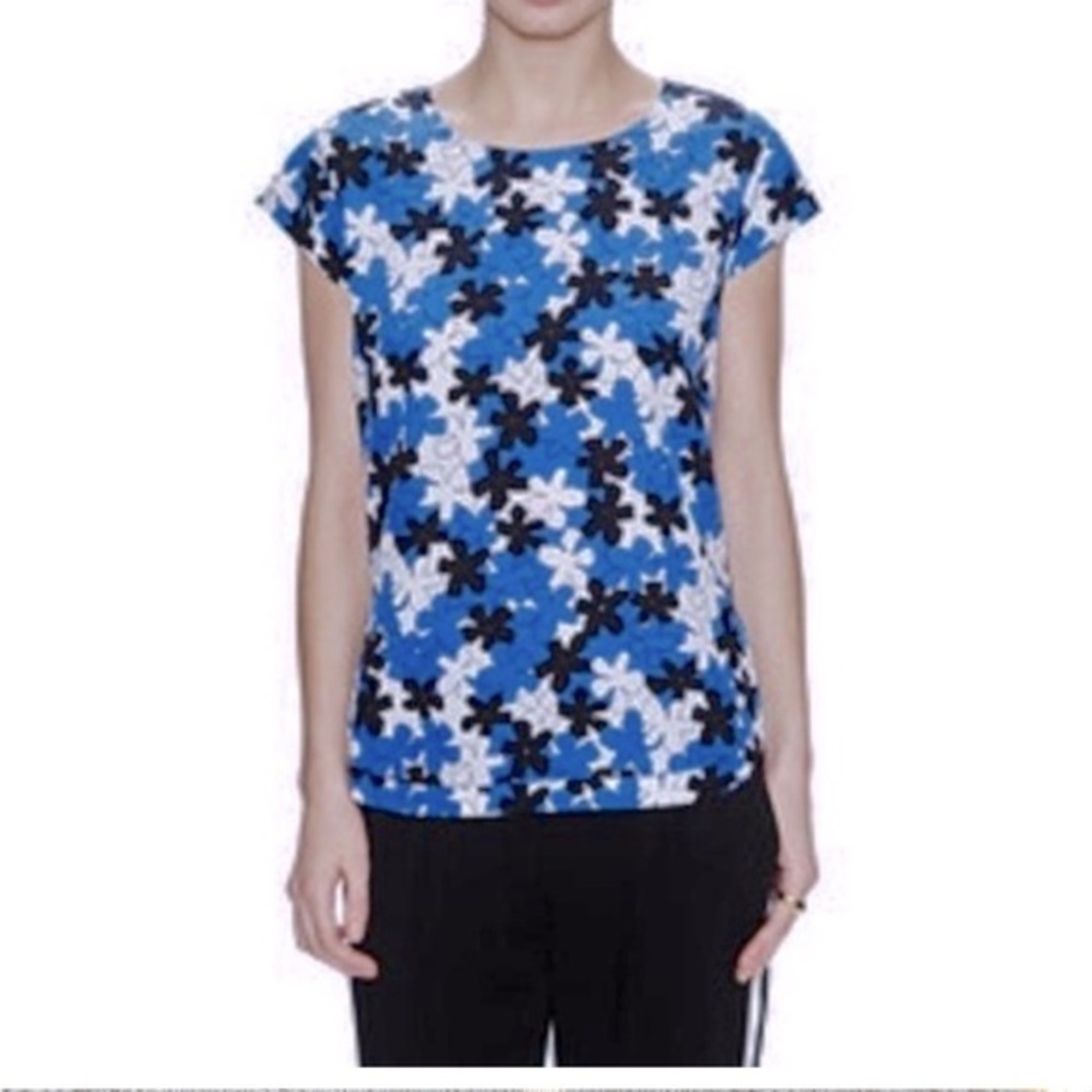 Diane Von Furstenburg Blue Floral Silk Blouse Sz 8 Lightly Embellished